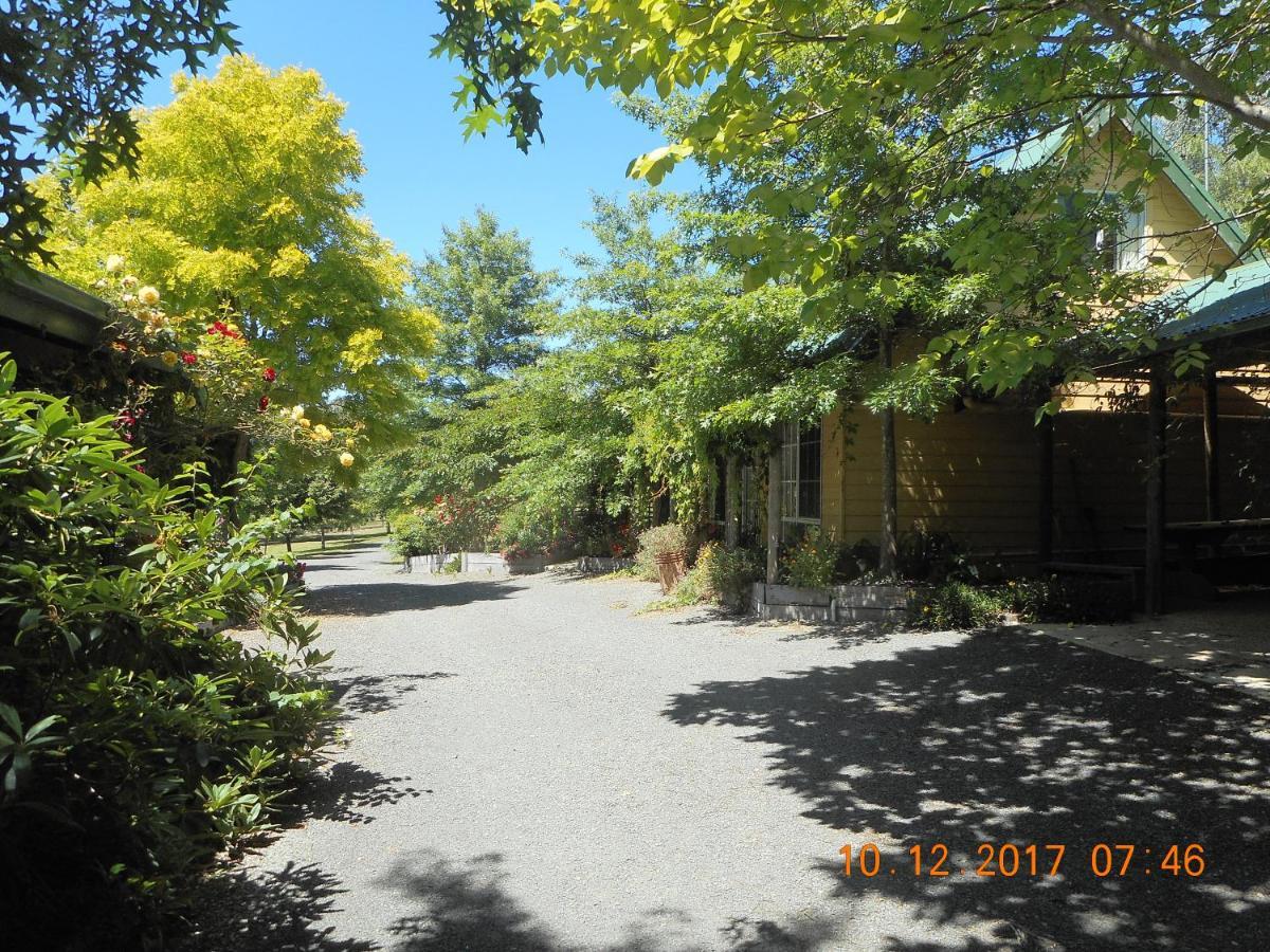 Wurrung B & B - The Cottage Woodend Exterior foto